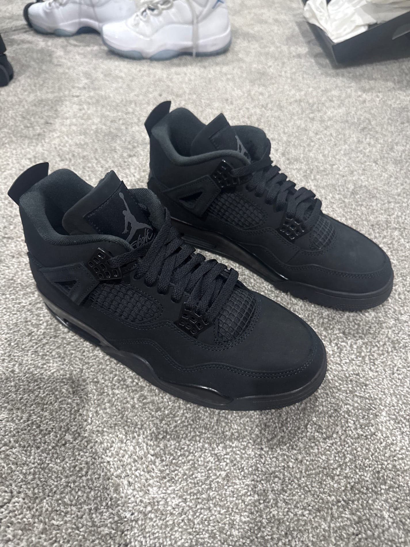 Jordan Air Jordan 4 Retro Black/Black-Lt Graphite — US 9.5, VNDS